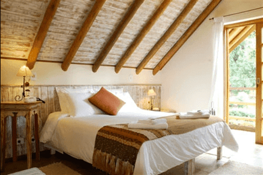 Apartamento Premium Duplo com Sacada - Pousada da Pedra - Campos